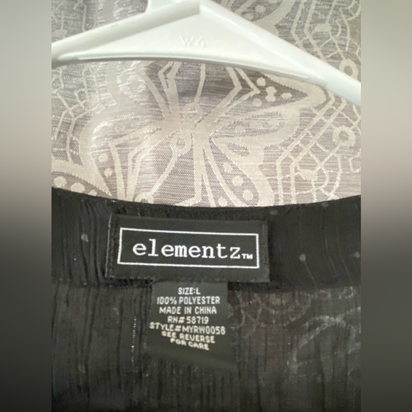Elementz Women’s transparent with sparkles black top Size Large On Sale now 🎁 - Picture 2 of 6